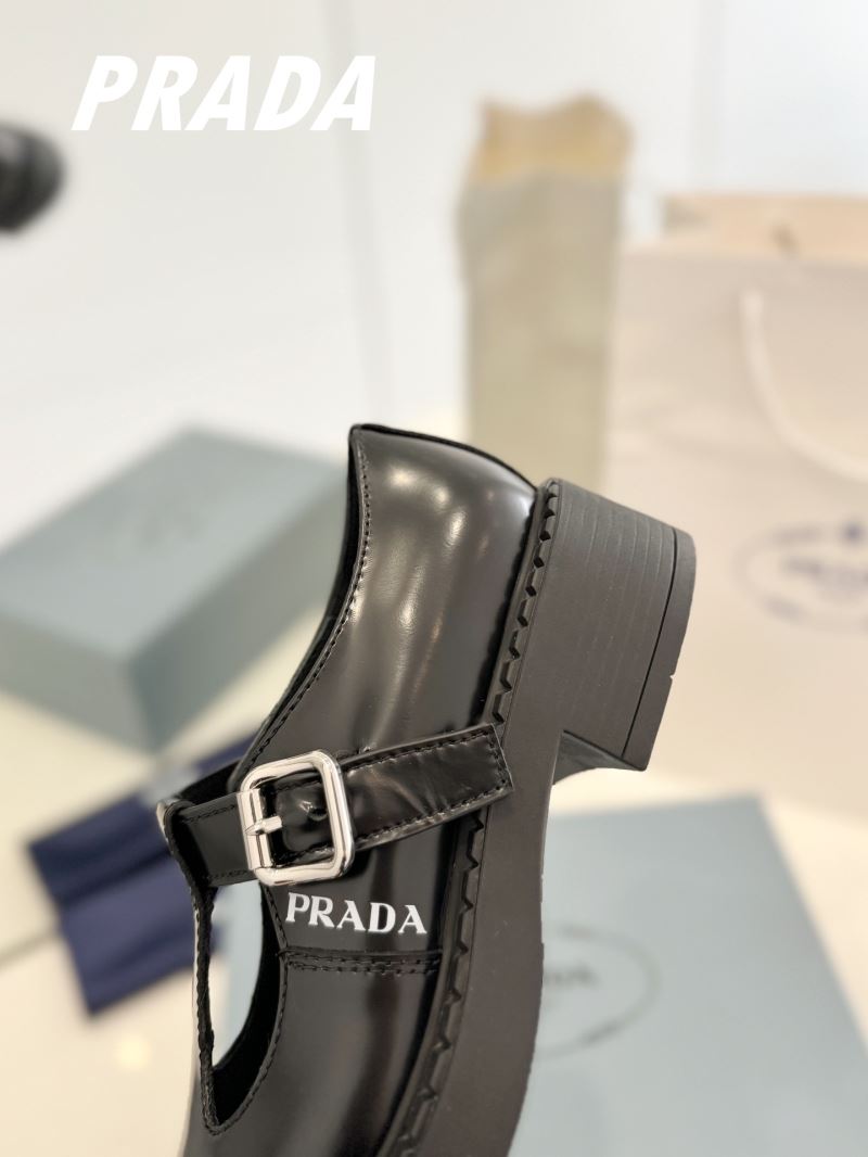 Prada Low Shoes